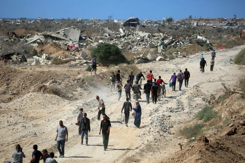 Mărturia emoționantă a unui palestinian revenit în Gaza: Am avut impresia că am intrat într-un oraş fantomă. Încă ne e teamă - Imaginea 3