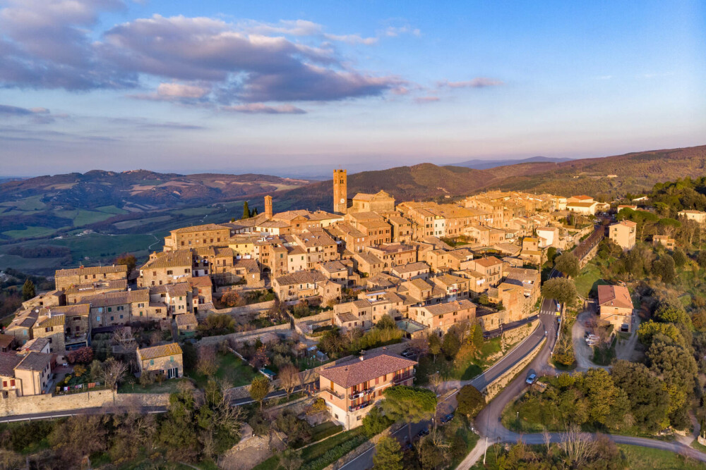 Un sat din Toscana oferă până la 20.000 de euro celor care se mută acolo. Și chiriașii primesc bani - Imaginea 1