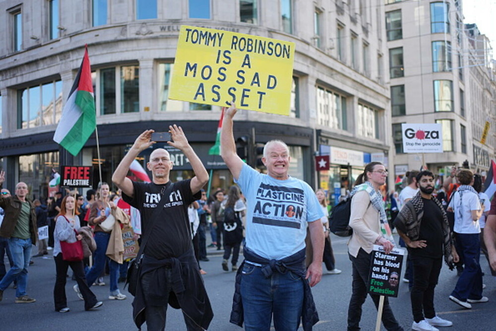 Proteste la Londra. Zeci de mii de oameni cer ”o pace justă