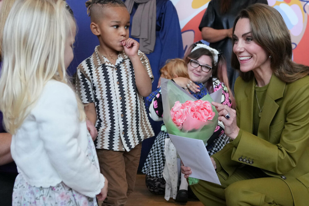 Kate Middleton, întâlnire emoționantă cu mamele din Oxford. Ce mesaj a transmis despre familie. FOTO - Imaginea 21