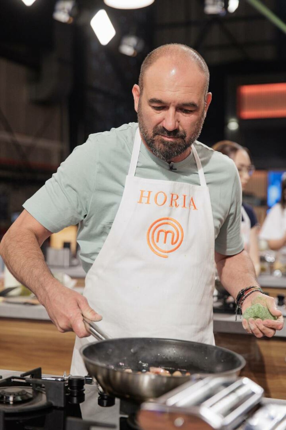 Chefii Sorin Bontea, Florin Dumitrescu și Cătălin Scărlătescu fac un adevărat spectacol de gust diseară, la MasterChef! - Imaginea 5
