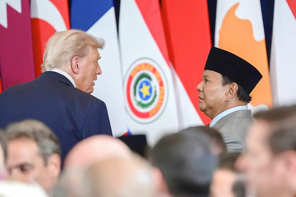 Un microfon uitat deschis a surprins o discuție neaşteptată între Trump şi preşedintele Indoneziei. Ce i-a promis liderul SUA - Imaginea 2