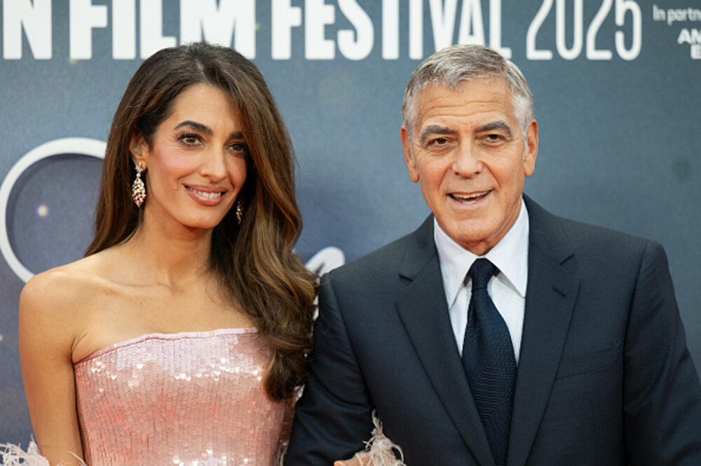 Amal și George Clooney au făcut senzație pe covorul roșu la Londra. Cuplul a atras toate privirile. GALERIE FOTO - Imaginea 19