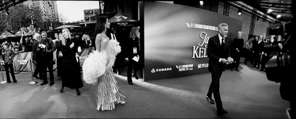 Amal și George Clooney au făcut senzație pe covorul roșu la Londra. Cuplul a atras toate privirile. GALERIE FOTO - Imaginea 23