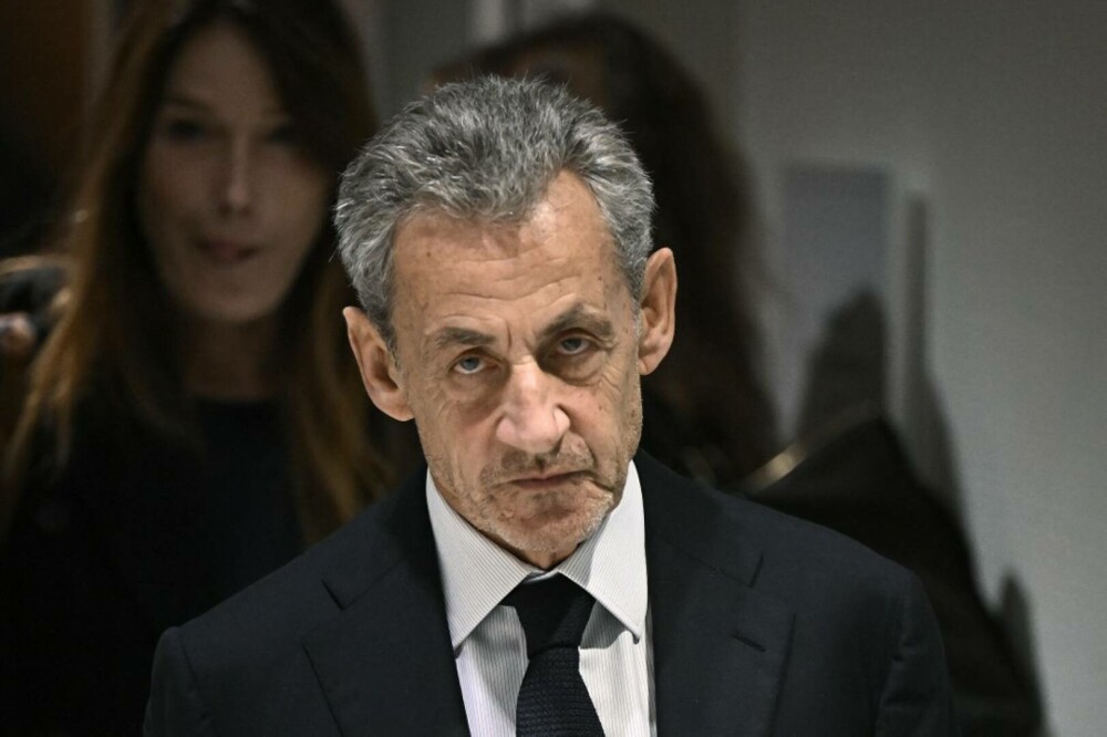 Cum arată închisoarea în care va sta fostul președinte francez Nicolas Sarkozy. La Sante, un loc istoric | GALERIE FOTO - Imaginea 1