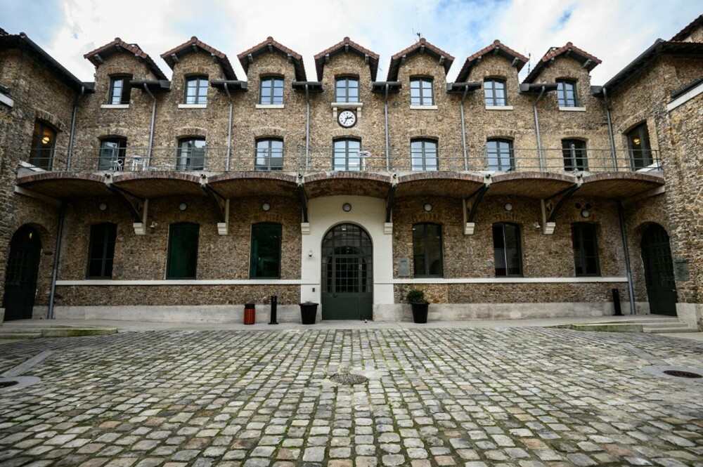 Cum arată închisoarea în care va sta fostul președinte francez Nicolas Sarkozy. La Sante, un loc istoric | GALERIE FOTO - Imaginea 7