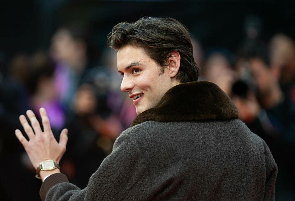 O întâlnire „de groază”. Un cuplul celebru a fost surprins printre clovni la Halloween Horror Nights - Imaginea 29