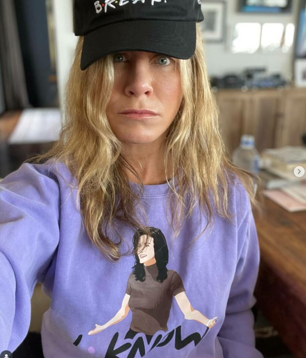 Jennifer Aniston, cu abdomenul perfect plat la 56 de ani. Secretul actriței din „Friends” | GALERIE FOTO - Imaginea 6