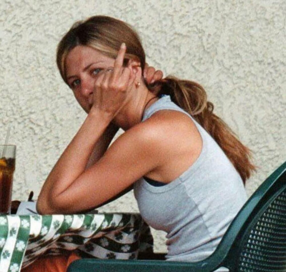 Jennifer Aniston, cu abdomenul perfect plat la 56 de ani. Secretul actriței din „Friends” | GALERIE FOTO - Imaginea 8