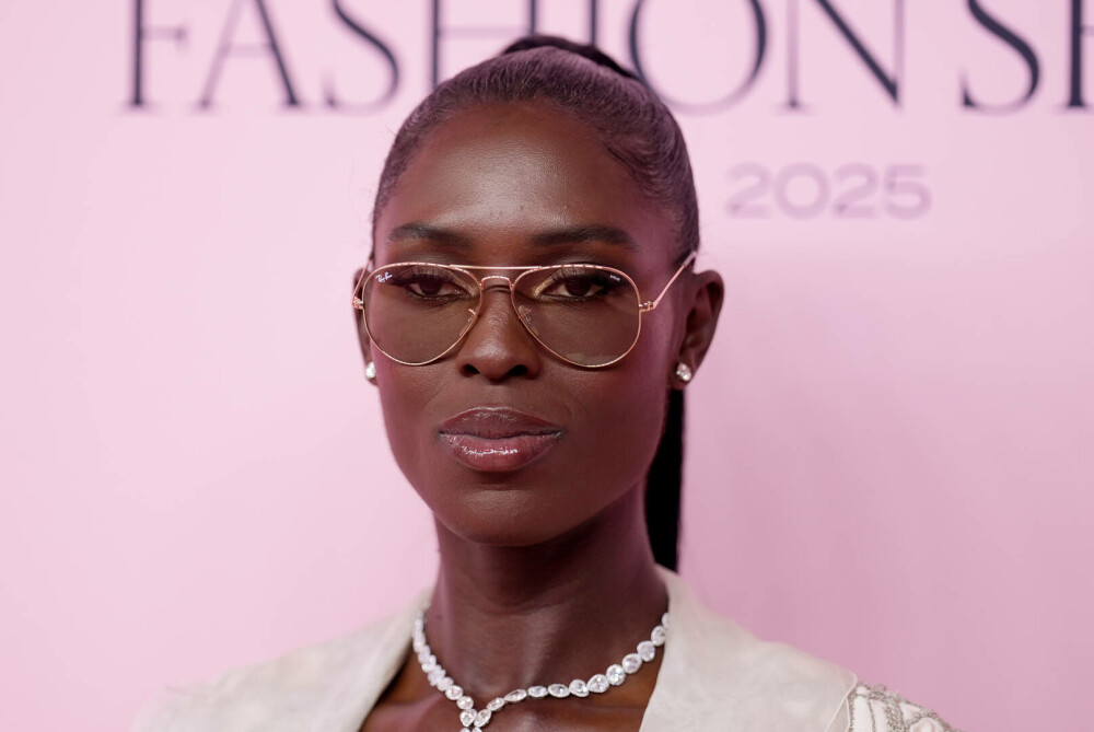 De la Sarah Jessica Parker la Jodie Turner-Smith. Vedetele care au strălucit la show-ul Victoria’s Secret. GALERIE FOTO - Imaginea 36