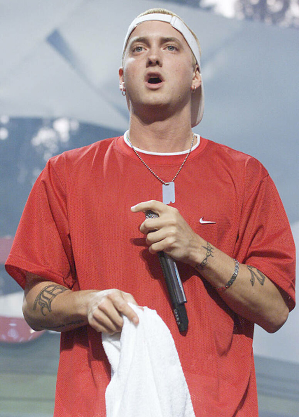 Eminem împlinește 53 de ani. Povestea incredibilă a ”rebelului” care a cucerit scena rap și a câștigat un Oscar. GALERIE FOTO - Imaginea 16