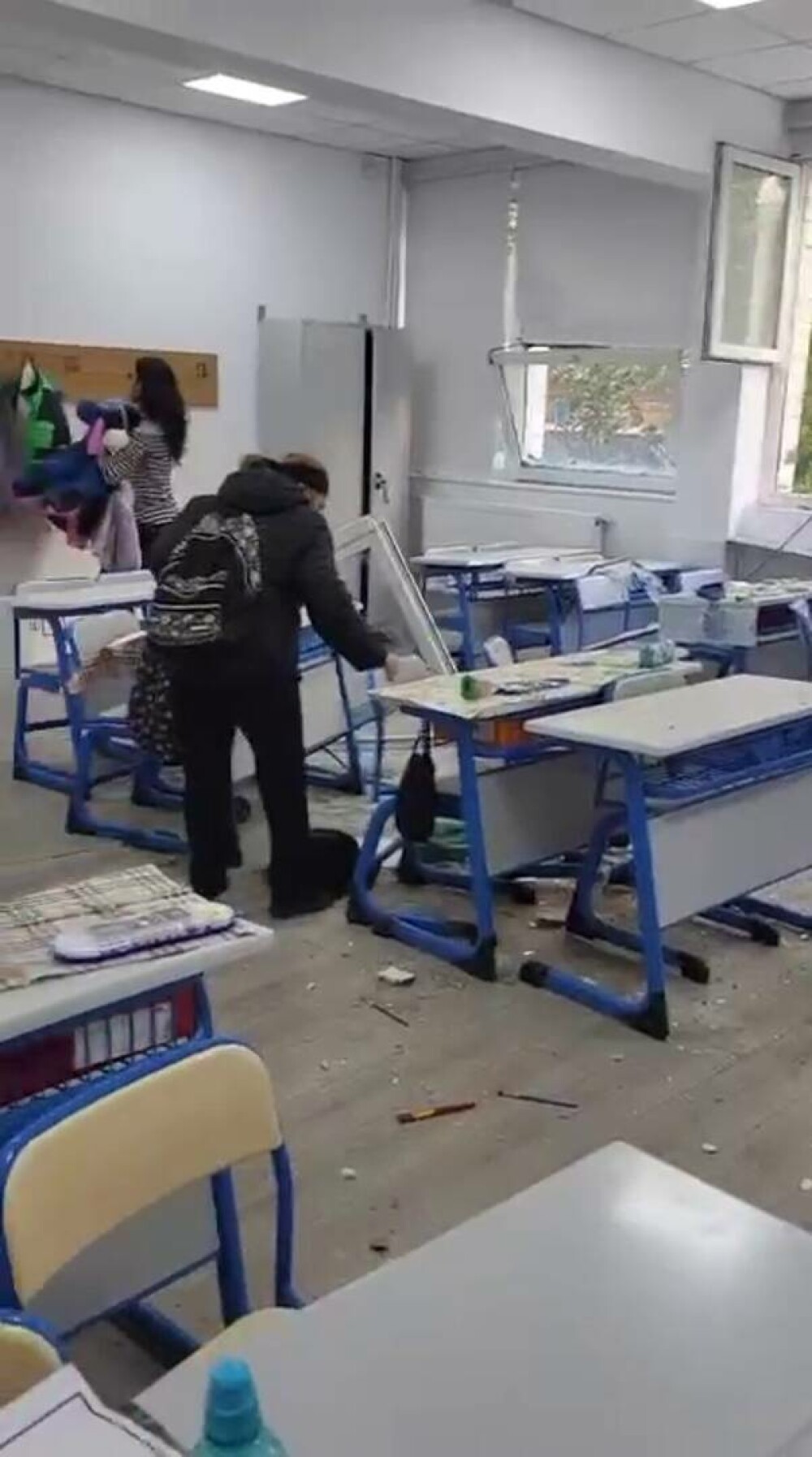 Staţiile seismice au înregistrat o energie similară unui cutremur, după explozia devastatoare din Rahova - Imaginea 18