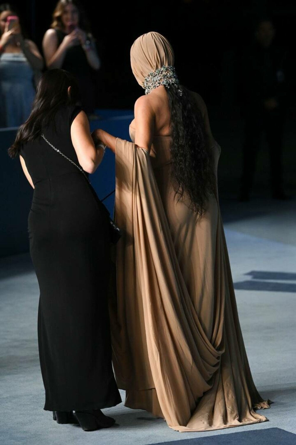 Kim Kardashian, apariție controversată la gala Academy Museum din Los Angeles. GALERIE FOTO - Imaginea 1