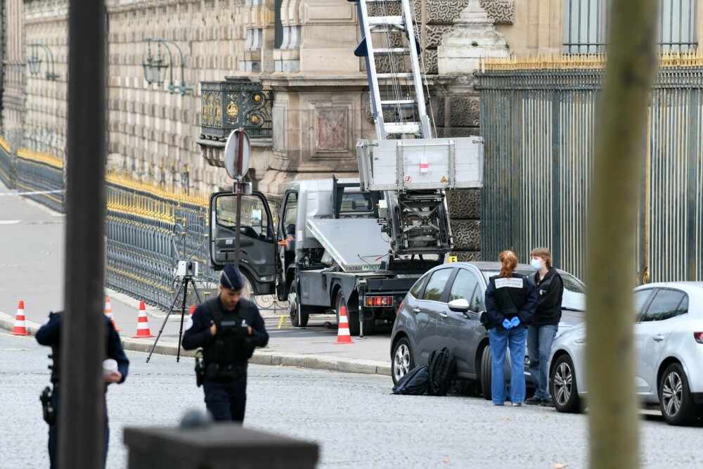 Firma care a produs macaraua jafului de la Luvru și-a făcut reclamă cu imagini de la locul faptei: Nu există publicitate rea - Imaginea 3