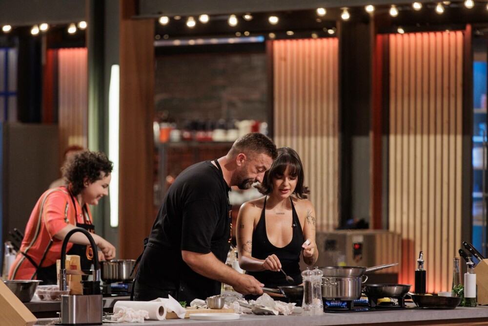 Șapte influenceri celebri intră în bucătăria MasterChef, într-o probă care va genera haos și umor: „Îmi vine să plâng!” - Imaginea 2