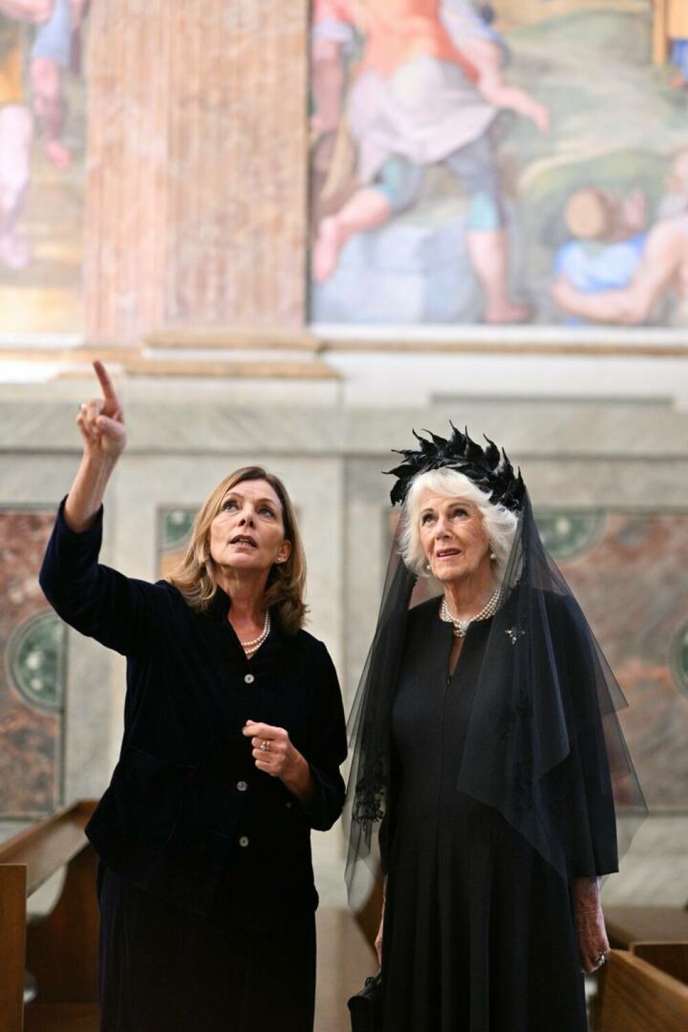 Imagini istorice din Capela Sixtină. Regele Charles și Papa Leon s-au rugat împreună pentru prima dată - Imaginea 3