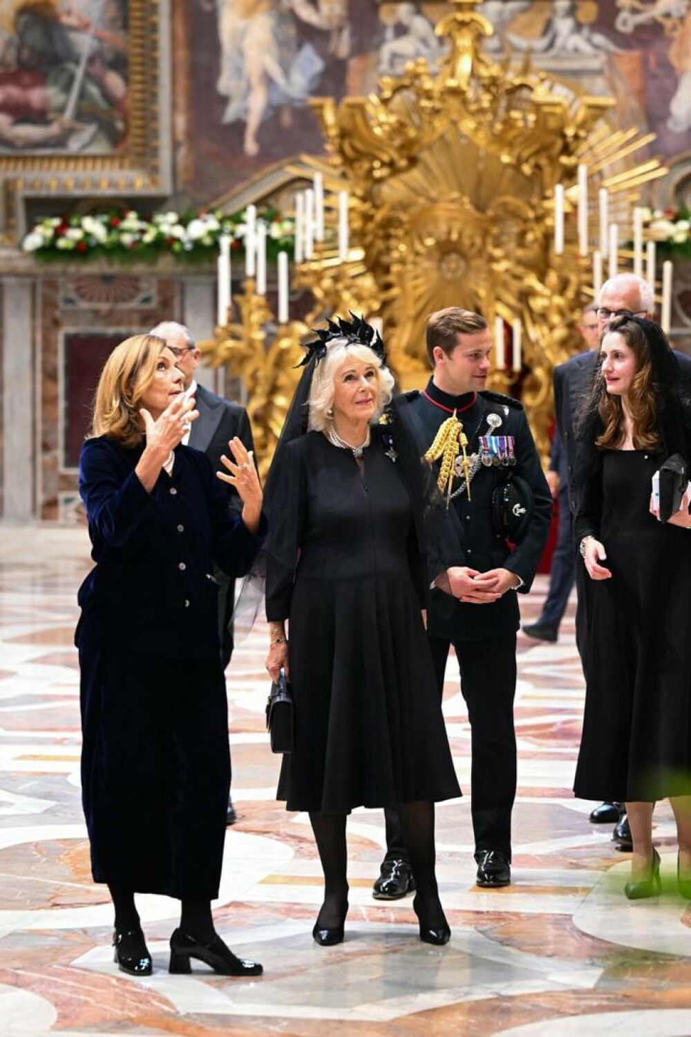 Imagini istorice din Capela Sixtină. Regele Charles și Papa Leon s-au rugat împreună pentru prima dată - Imaginea 9