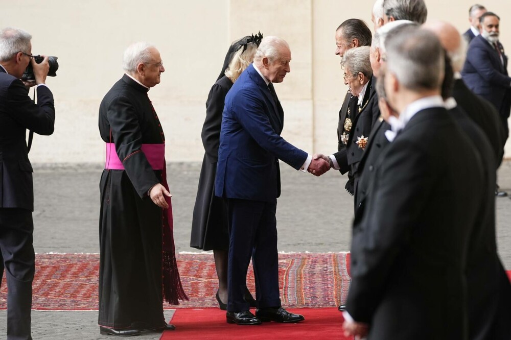 Imagini istorice din Capela Sixtină. Regele Charles și Papa Leon s-au rugat împreună pentru prima dată - Imaginea 14