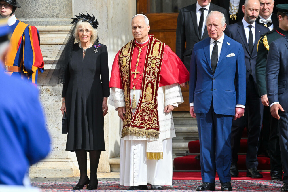 Imagini istorice din Capela Sixtină. Regele Charles și Papa Leon s-au rugat împreună pentru prima dată - Imaginea 23