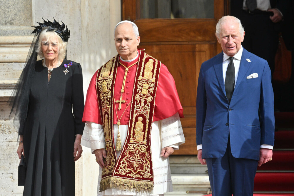 Imagini istorice din Capela Sixtină. Regele Charles și Papa Leon s-au rugat împreună pentru prima dată - Imaginea 24