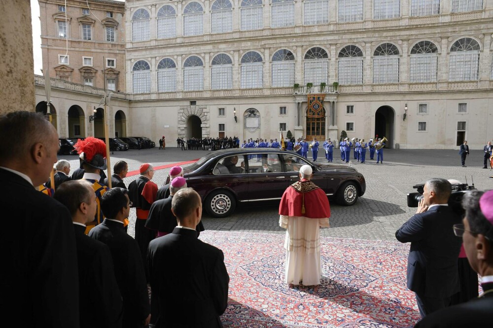 Imagini istorice din Capela Sixtină. Regele Charles și Papa Leon s-au rugat împreună pentru prima dată - Imaginea 44