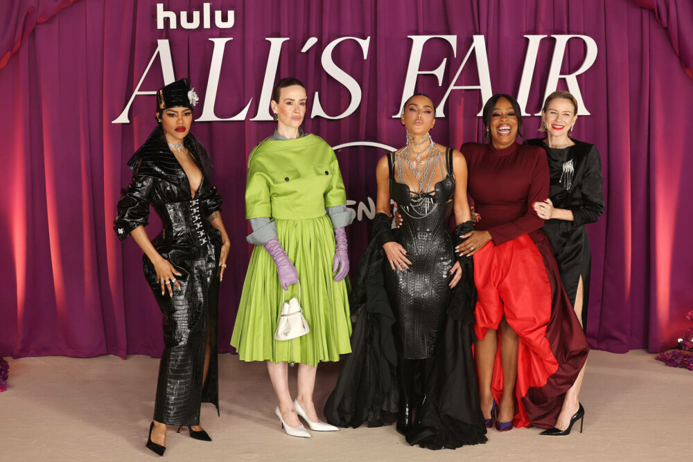 Kim Kardashian, apariție îndrăzneață la premiera serialului All’s Fair din Londra. GALERIE FOTO - Imaginea 27