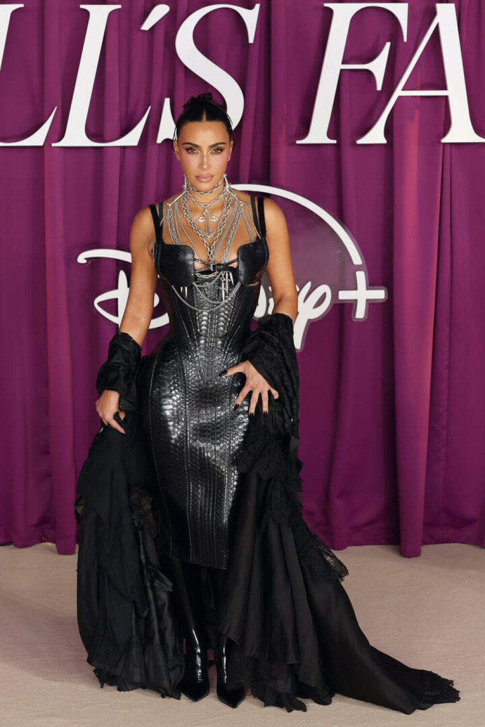 Kim Kardashian, apariție îndrăzneață la premiera serialului All’s Fair din Londra. GALERIE FOTO - Imaginea 29