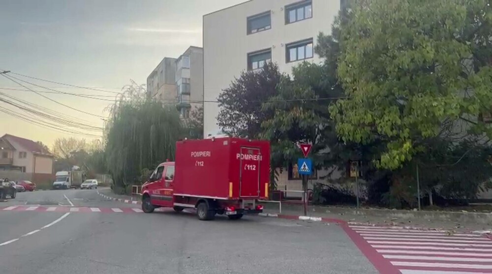 Miros puternic de gaz în Mioveni, alimentarea oprită în zeci de imobile. Aproape 300 de persoane, evacuate preventiv - Imaginea 4