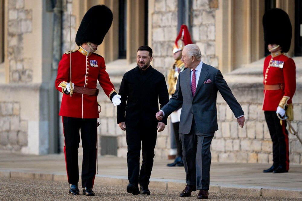 Zelenski, întâlnire cu regele Charles la Windsor, înaintea întrevederii țărilor din „Coaliția de voință” de la Londra. FOTO - Imaginea 2