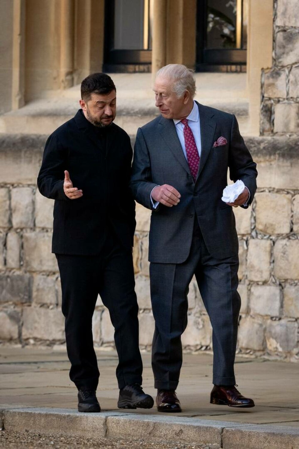 Zelenski, întâlnire cu regele Charles la Windsor, înaintea întrevederii țărilor din „Coaliția de voință” de la Londra. FOTO - Imaginea 6