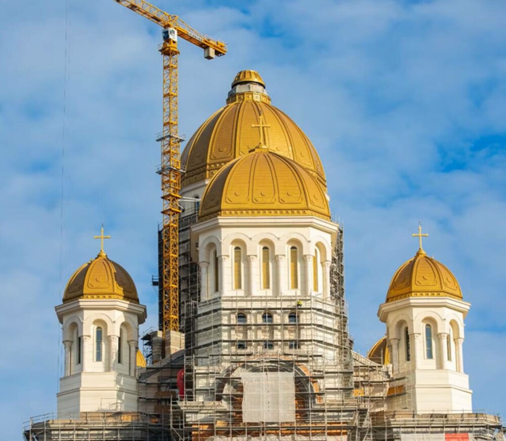 Deutsche Welle scrie despre ”mega” Catedrala Națională. ”Cea mai credincioasă țară din UE, cu cel mai mare deficit bugetar” - Imaginea 33