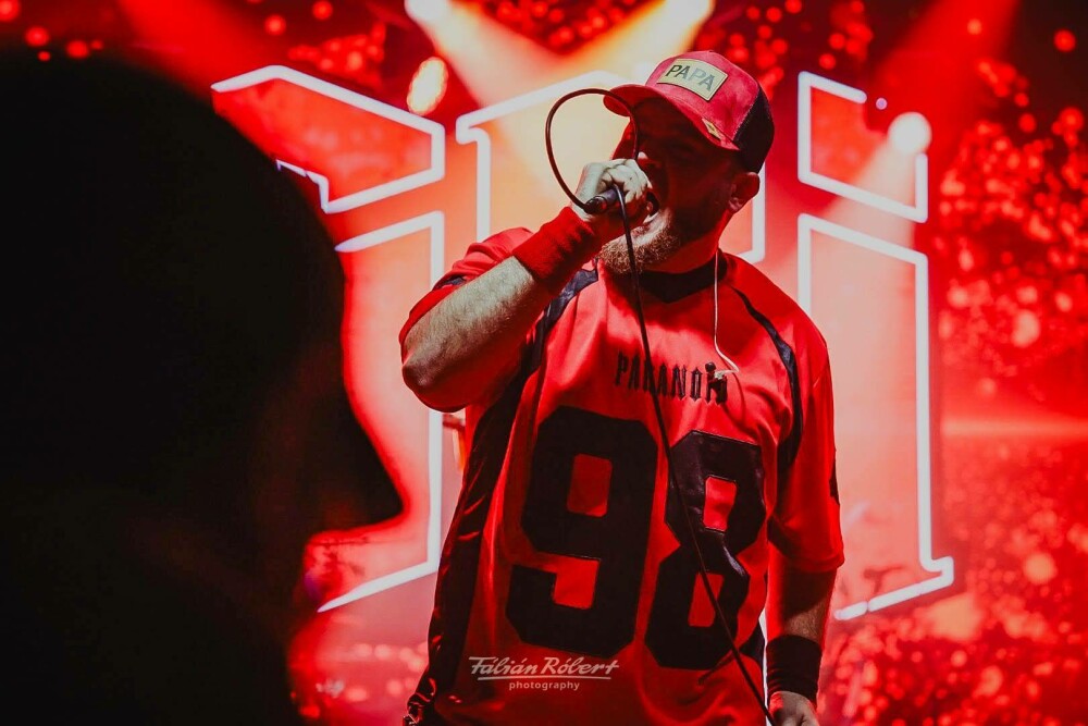 Formația de rock & metal alternativ Gri, album de debut: ”Dezrădăcinat”. ”Milioane de suflete sunt departe de locurile lor” - Imaginea 10