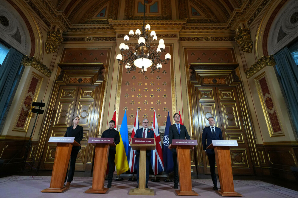 Volodimir Zelenski: „Sancţiunile sunt una dintre cele mai dureroase lovituri pentru Putin” - Imaginea 5