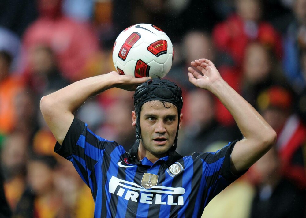 Cristian Chivu împlinește 45 de ani. Legenda lui Inter Milano și parcursul de la căpitanul tricolorilor la antrenor în Italia - Imaginea 27