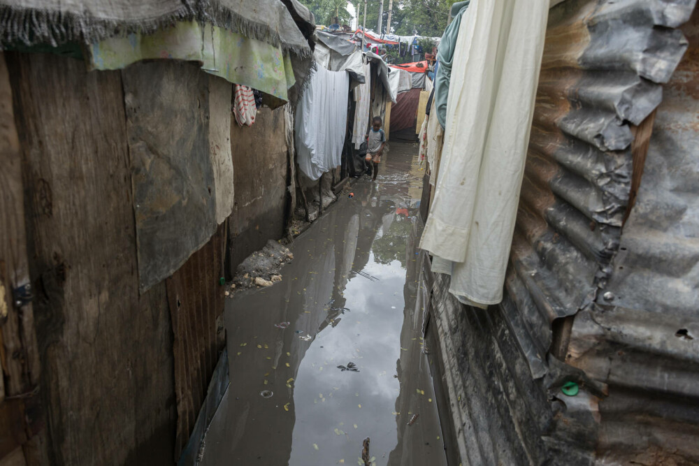 Uraganul Melissa continuă să facă ravagii. O localitate din Jamaica a fost distrusă complet - Imaginea 8