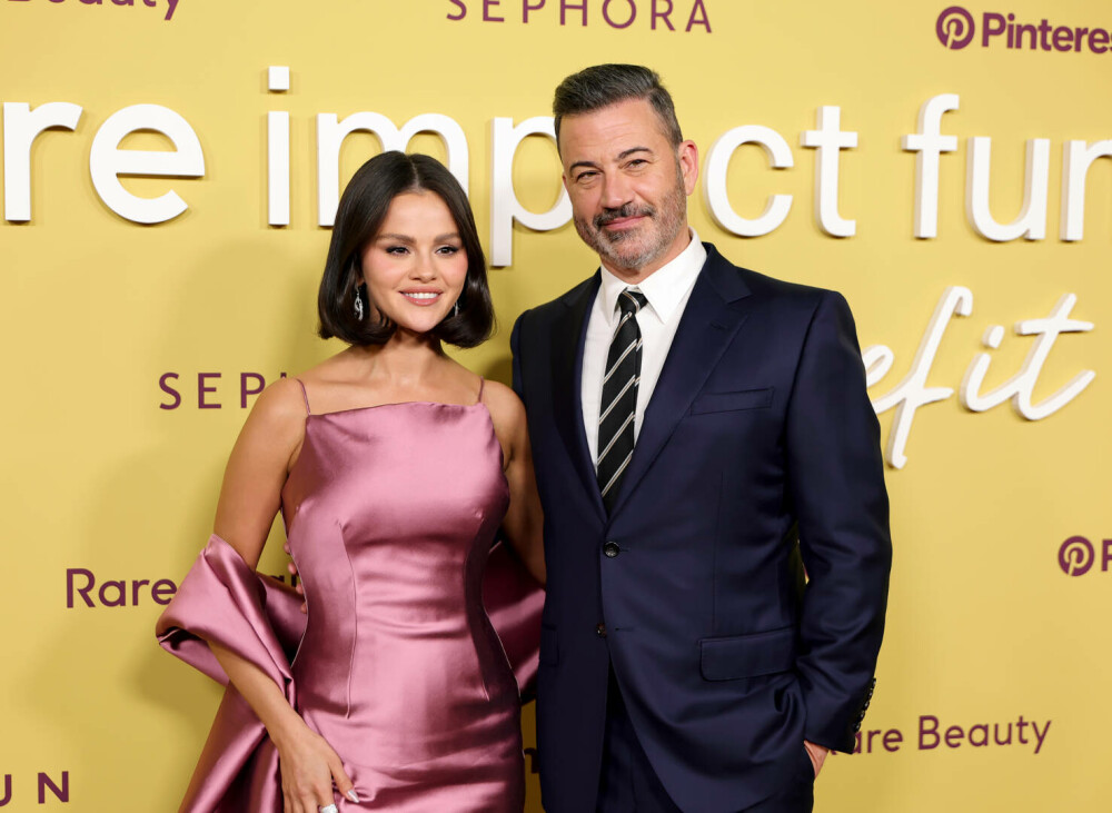 Selena Gomez, apariție spectaculoasă pe covorul roșu. Cu ce ținută a atras toate privirile. GALERIE FOTO - Imaginea 5