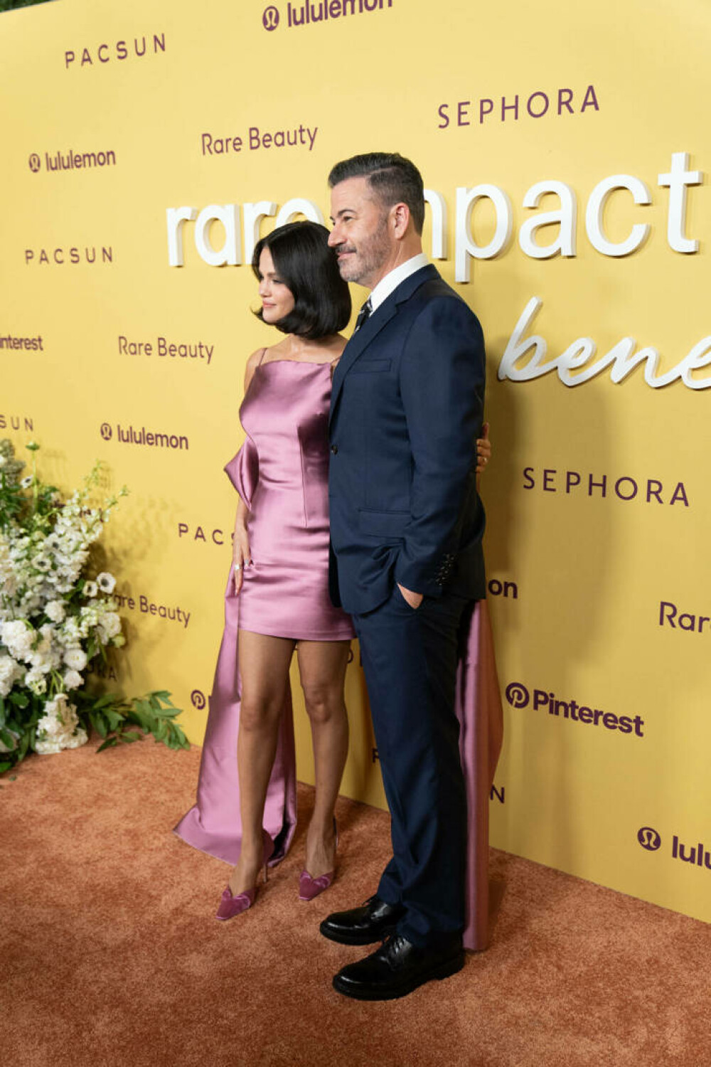 Selena Gomez, apariție spectaculoasă pe covorul roșu. Cu ce ținută a atras toate privirile. GALERIE FOTO - Imaginea 31