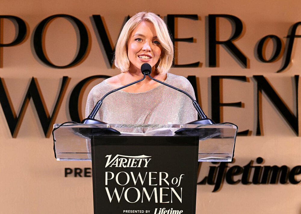 Sydney Sweeney, apariție spectaculoasă la gala „Power of Women” de la Beverly Hills. „Mă simt puternică” | GALERIE FOTO - Imaginea 10