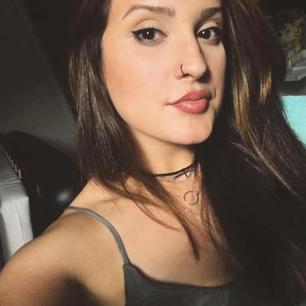 Șoferul unui Ferrari a murit în timp ce încerca să își impresioneze iubita cu zgomotul mașinii. S-a izbit de un copac - Imaginea 3