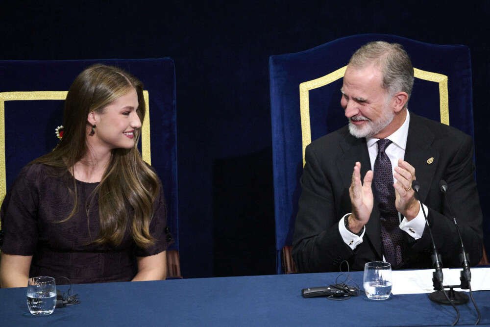 Prințesa Leonor a Spaniei a împlinit 20 de ani. 10 lucruri neștiute despre viitoarea moștenitoare a tronului. GALERIE FOTO - Imaginea 34