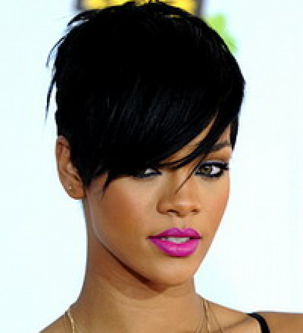 Rihanna, in iubiri cu Kanye West? - Imaginea 1