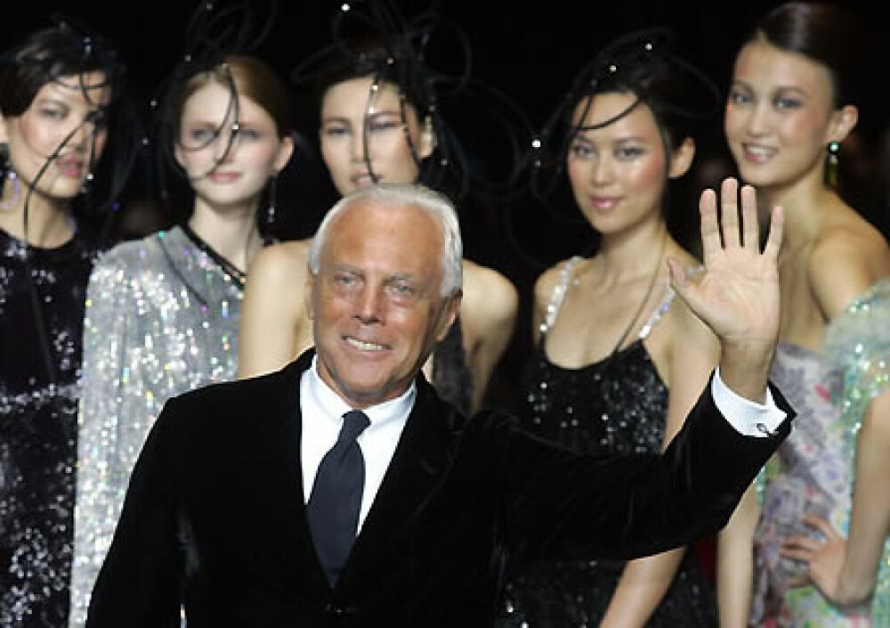 Cine a fost Giorgio Armani. Viața legendarului creator de modă Italian, în imagini | FOTO - Imaginea 4