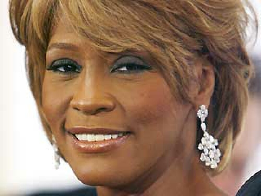 Whitney Houston a murit la varsta de 48 de ani. Decesul a fost pronuntat la 3:55, ora locala - Imaginea 5