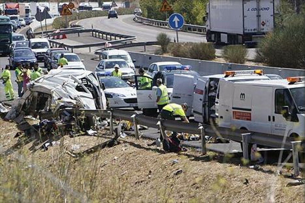 Cei trei romani raniti in accidentul din Spania au fost externati sambata - Imaginea 2