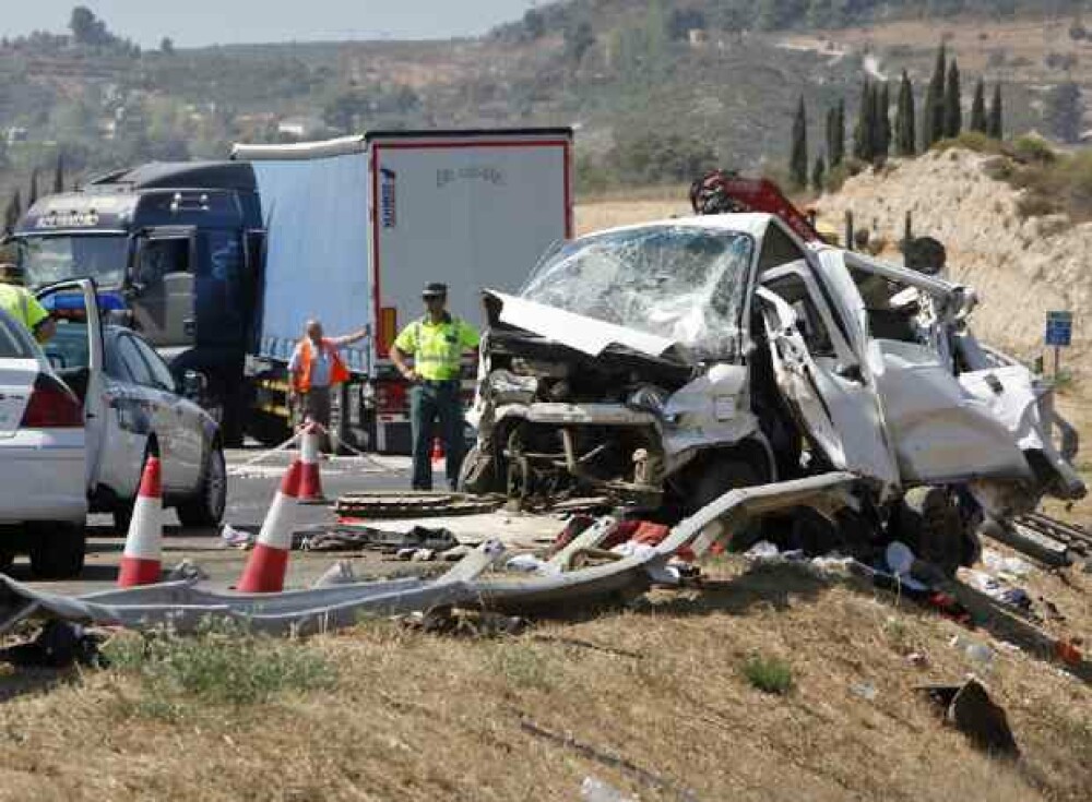Cei trei romani raniti in accidentul din Spania au fost externati sambata - Imaginea 1