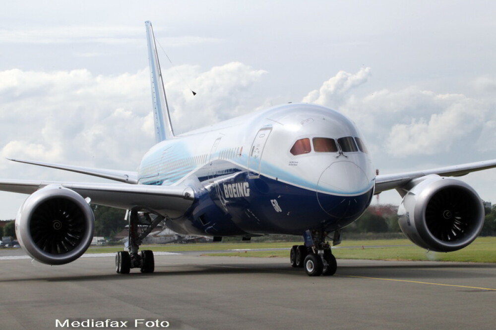 Boeing a livrat prima aeronava 787 Dreamliner in valoare de 200 de milioane de dolari - Imaginea 1