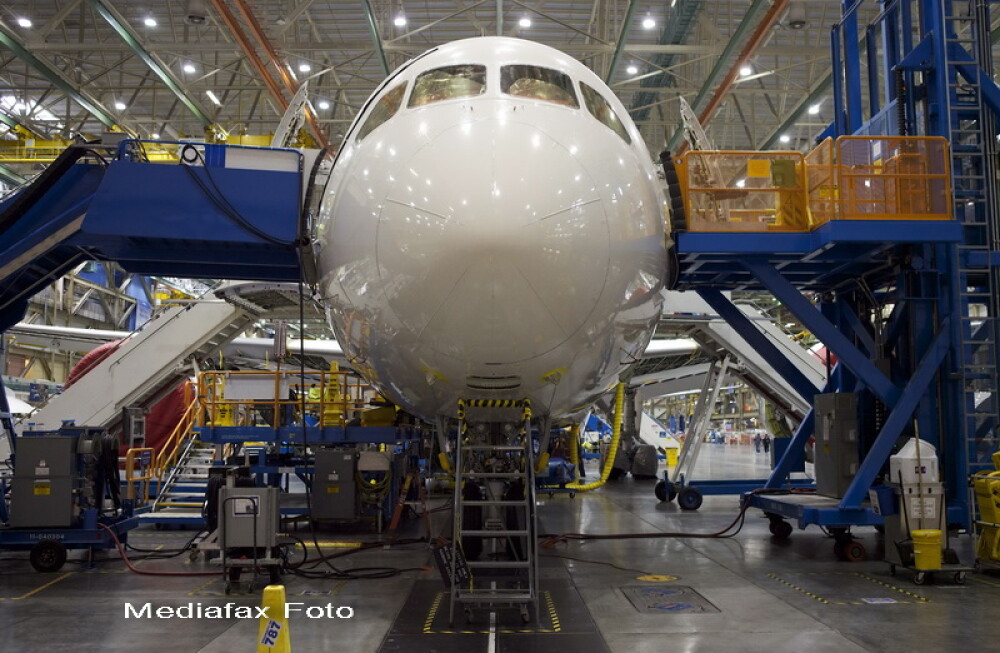 Boeing a livrat prima aeronava 787 Dreamliner in valoare de 200 de milioane de dolari - Imaginea 3