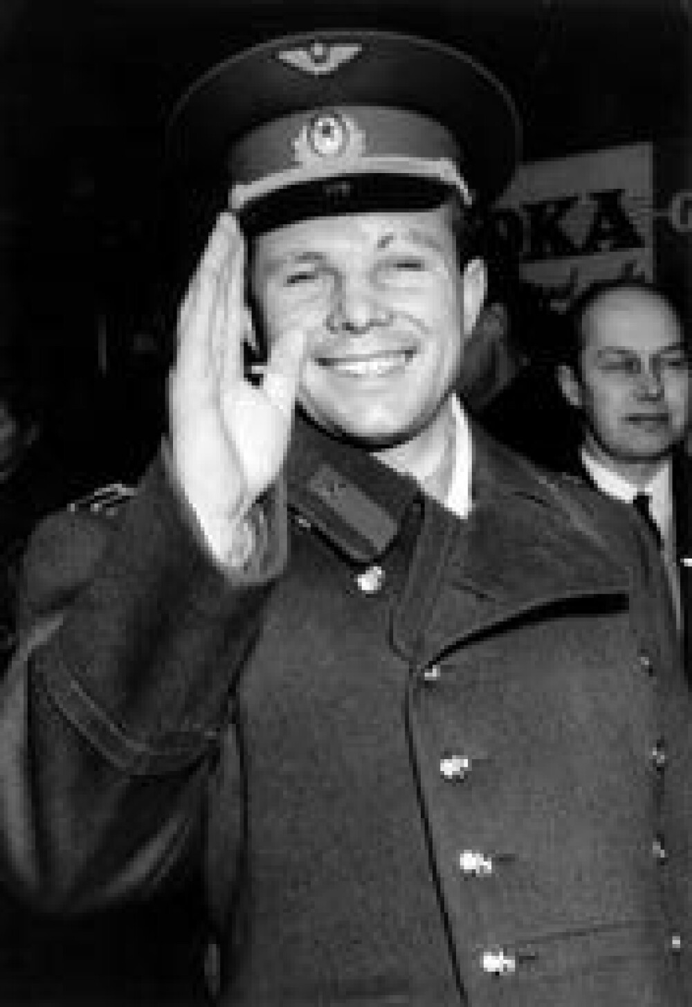 Yuri Gagarin, primul om care s-a aventurat dincolo de 