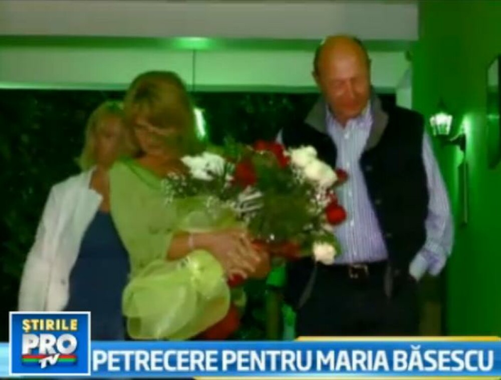 Maria Basescu si-a sarbatorit ziua onomastica la mare. Ce surpriza i-a pregatit presedintele - Imaginea 1