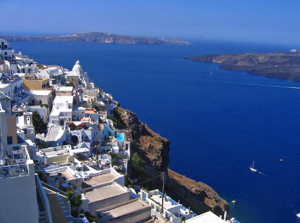 Cât costă o vacanță în Santorini. Ghid complet de buget pentru transport, cazare și distracții - Imaginea 6